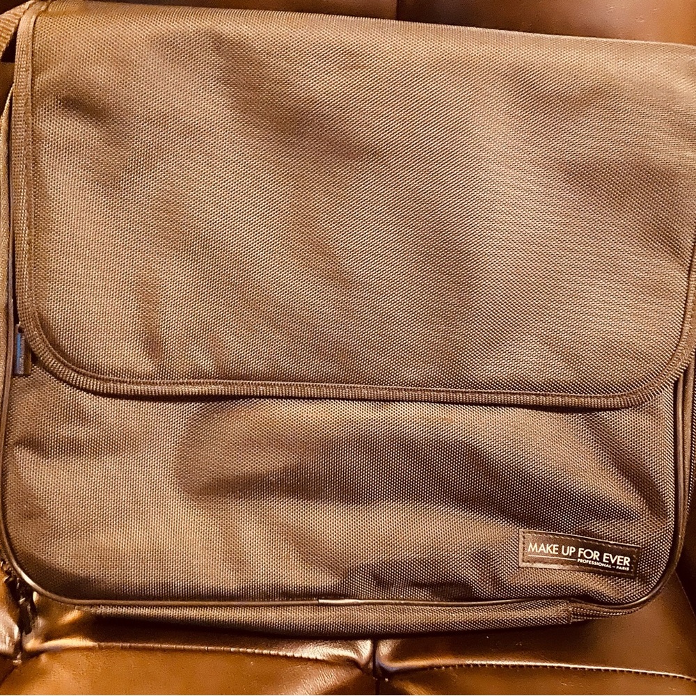 Makeup Forever Large Pro Artist Bag